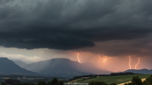 Paysages du Trièves, les coup de foudre s&lsquo;abatent sur le col du Fau / Monestier de Clermont 38.