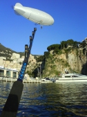Au dessus du petit port de Fontvieille entrain de filmer le Palais Princier "Monaco"